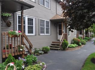 222 Killey Ave APT 15, Warwick, RI 02889