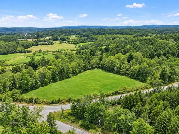 1 E Main St, Brookfield, MA 01506