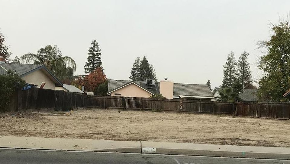 1st image of 136 Bonita Ave