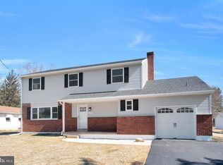 279 Peach Rd, Newark, DE 19711