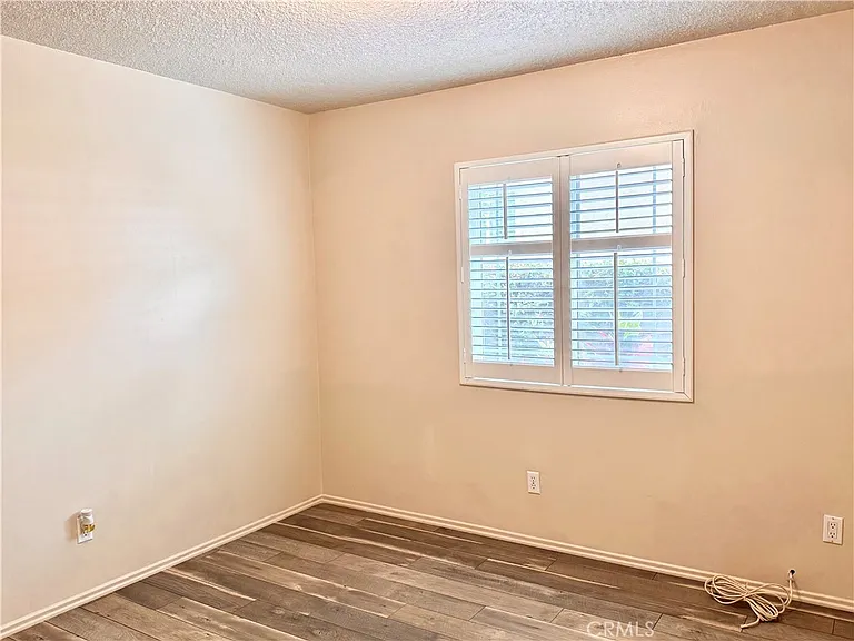 2312 Connor Ave — Photo 12