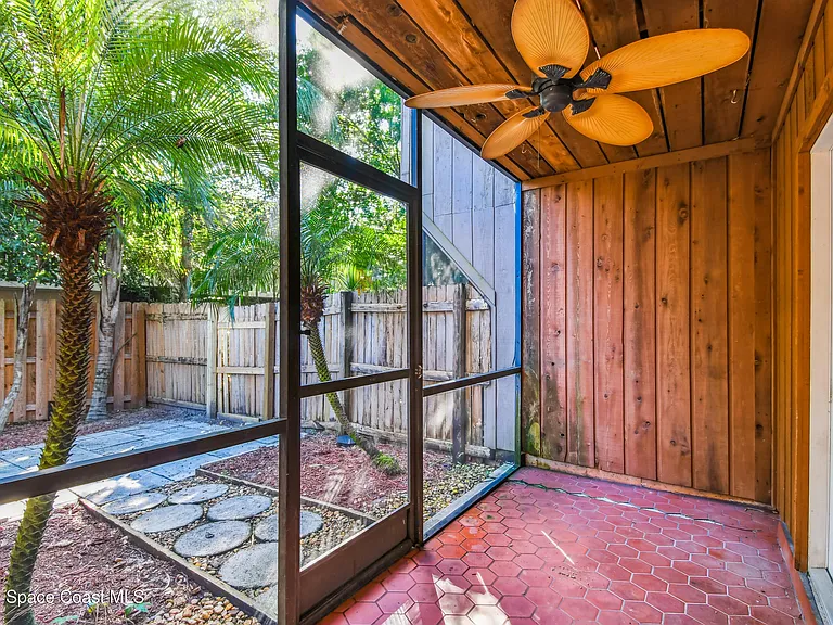 3687 Royal Oak Dr #6 — Photo 22