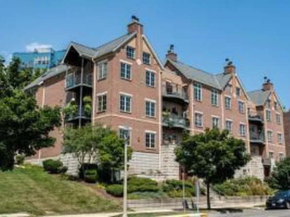 1809 N Commerce STREET #302, Milwaukee, WI 53212