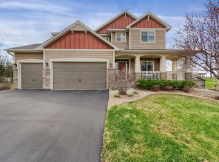 8390 Portage Ln W, Shakopee, MN 55379