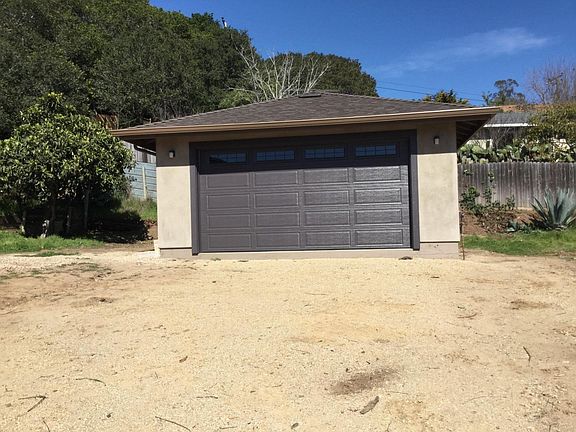 5th image of 275 Las Lomas Dr #A