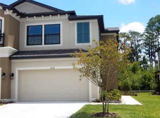 9228 Fox Sparrow Rd, Tampa, FL 33626