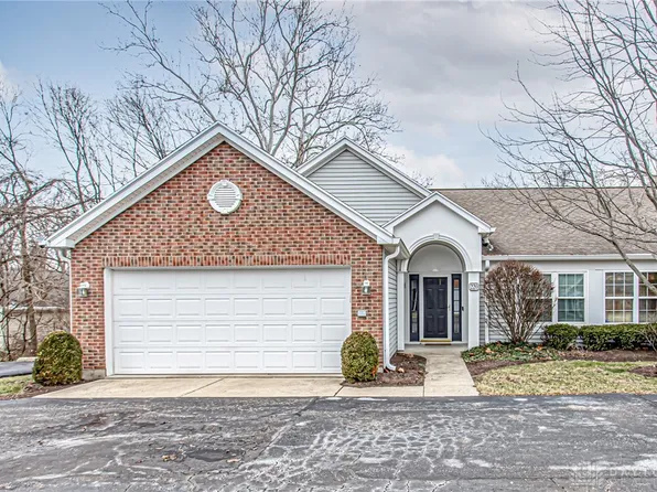 220 Elmwood Dr, Springboro, OH 45066