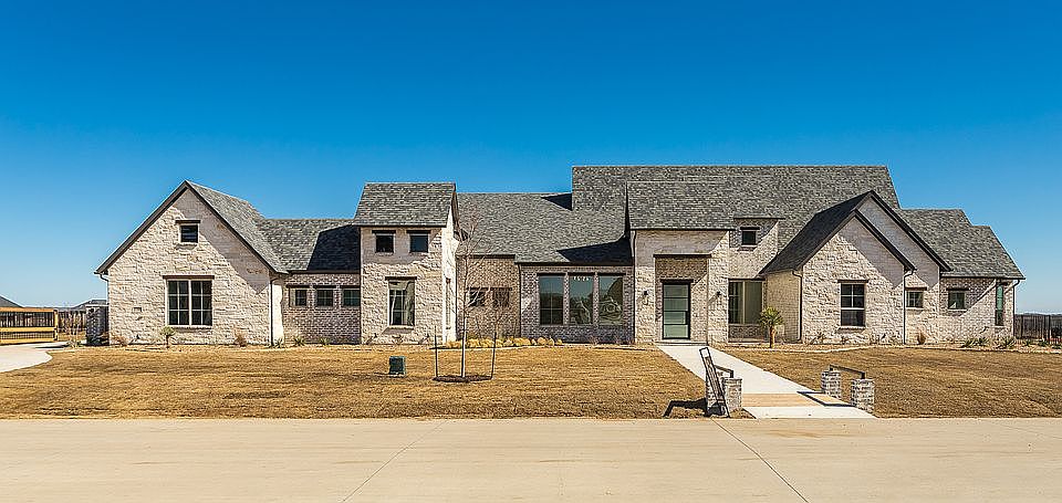1st image of 1705 Balboa Pl