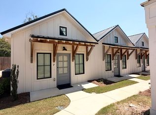 310 E Thach Ave Unit P, Auburn, AL 36830