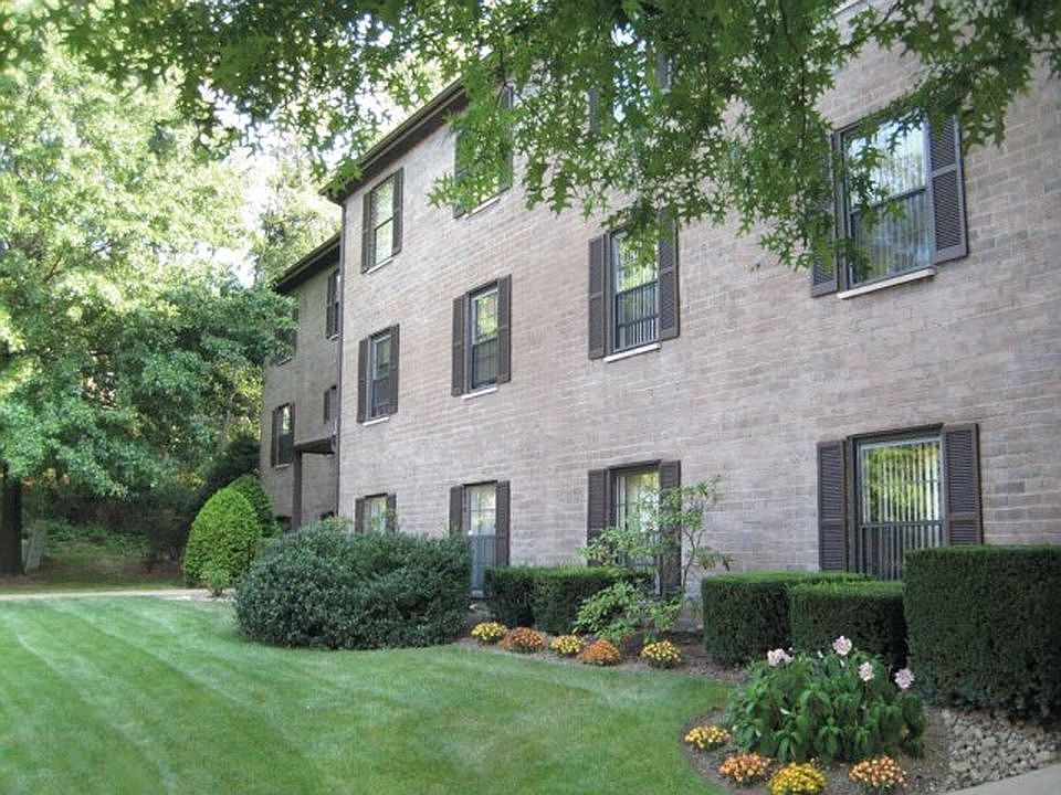 Building Photo 5