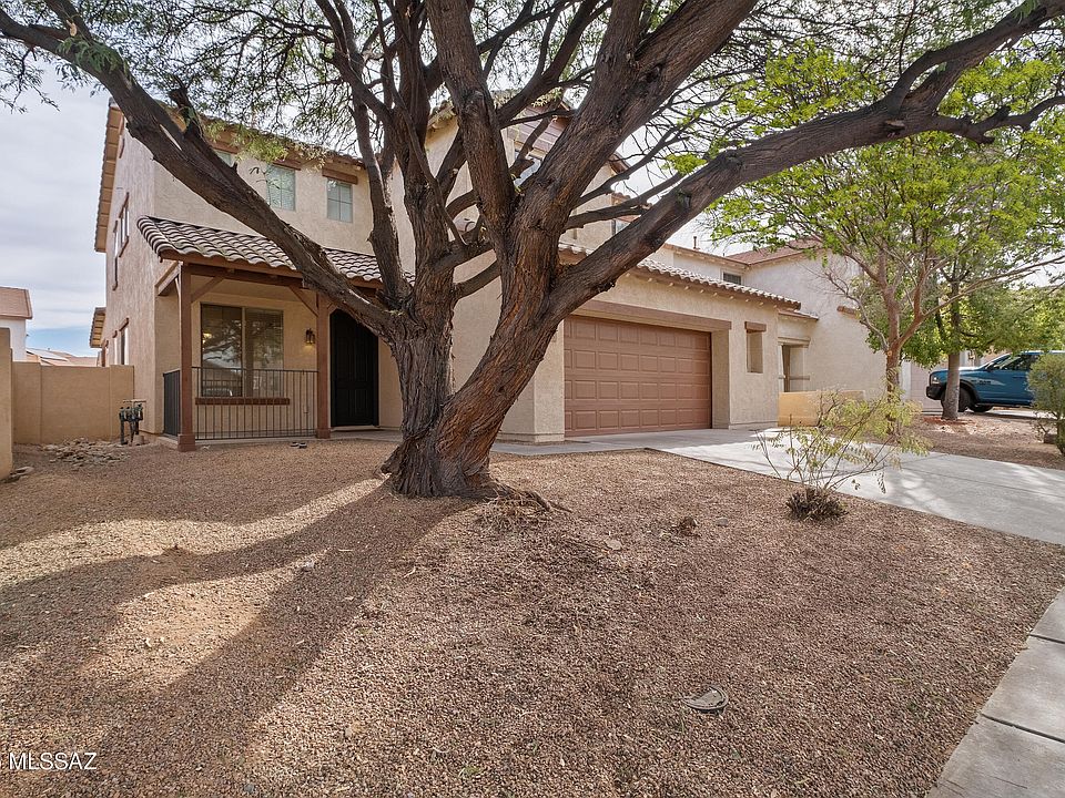 1st image of 565 W Camino Curvitas