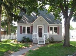 1224 E Ave S, La Crosse, WI 54601