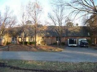 1504 Lay Ave, Warsaw, MO 65355