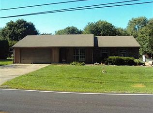 5610 Mills Rd, Indianapolis, IN 46221