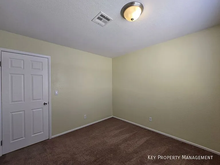 4613 Fireside Ln — Photo 19