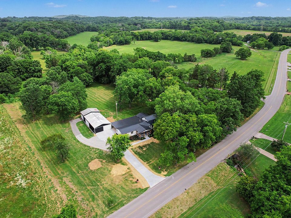 1st image of 305 Martha Leeville Rd