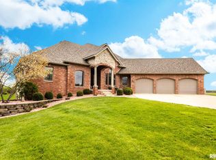 7906 W Thornridge Dr, Mapleton, IL 61547