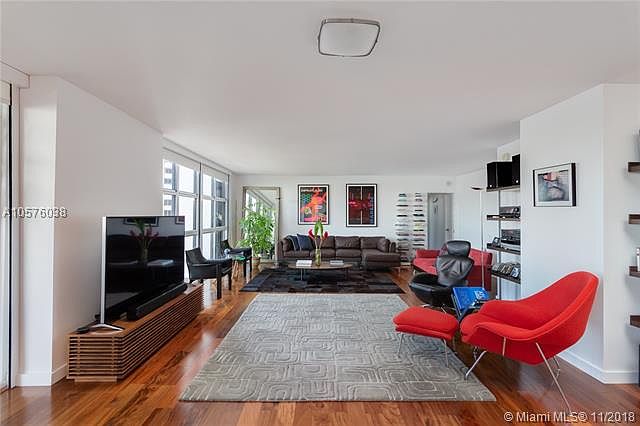 1st image of 9 Island Ave APT 1414