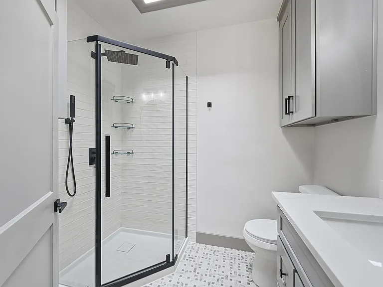 296 S Lafayette St — Photo 20