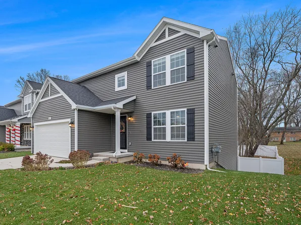 4887 Meadow Brown Dr, Hudsonville, MI 49426