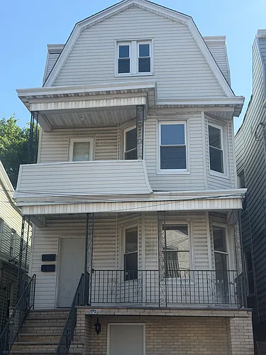 166 Grant Ave Photo 1