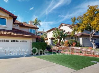 2212 Summerhill Dr, Encinitas, CA 92024