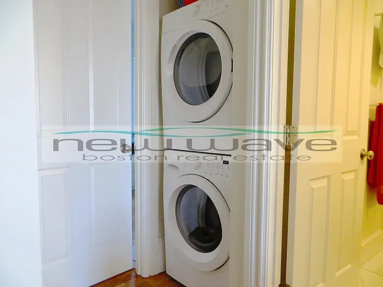 656 Massachusetts Ave #2 — Photo 12