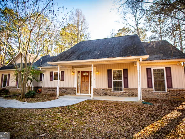1144 Jim Starr Rd, Newnan, GA 30263