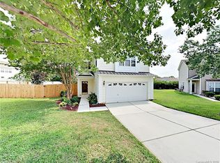 2713 Honeywind Ct, Fort Mill, SC 29708