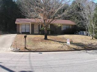 6319 Maywick Dr NW, Huntsville, AL 35810