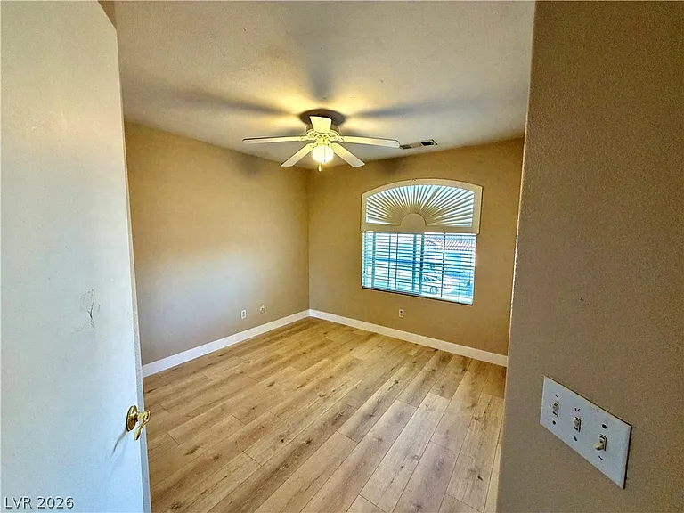 1870 Silver Bough Ct — Photo 24