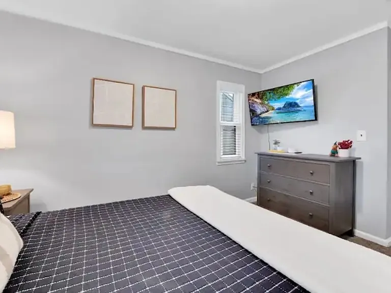 3511 Chester Rd — Photo 8