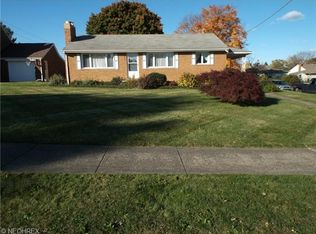 495 W Wilson St, Struthers, OH 44471