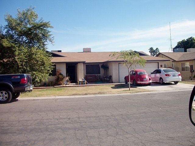 2nd image of 1233 S 42nd Ave