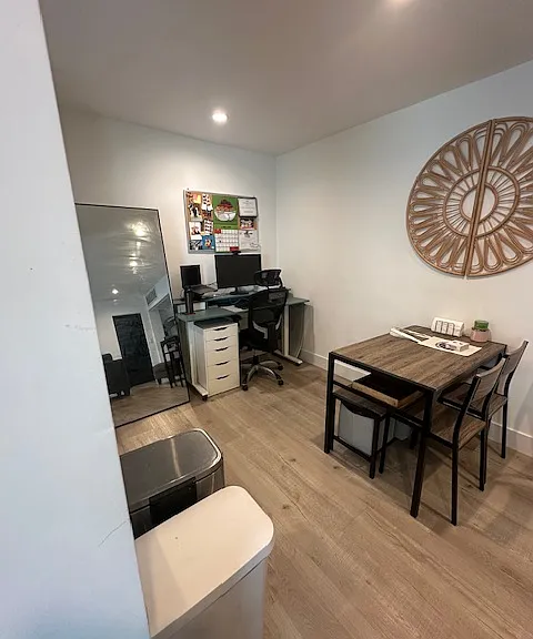 465 S Le Doux Rd #6 — Photo 17