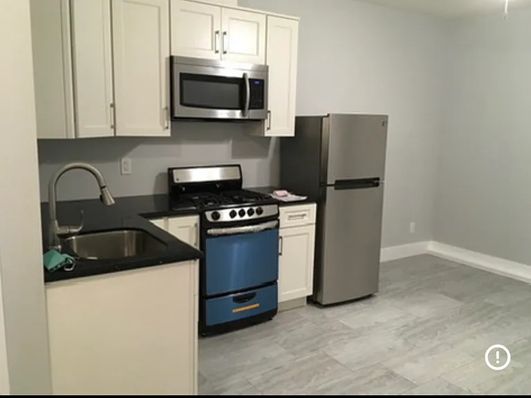 28055 Harvey Ave — Photo 6