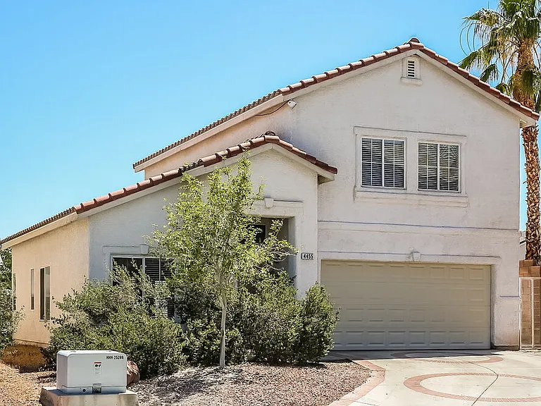 4455 Scarlet Sea Ave — Photo 4