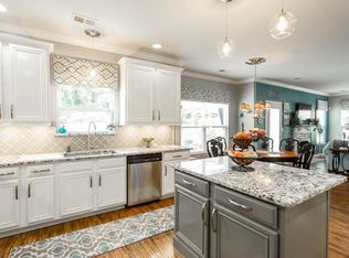 4110 Pointe Vecchio Cir, Cumming, GA 30040