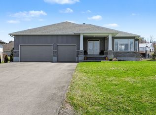 315 Autumn Meadow Way, Ottawa, ON K0A 2T0