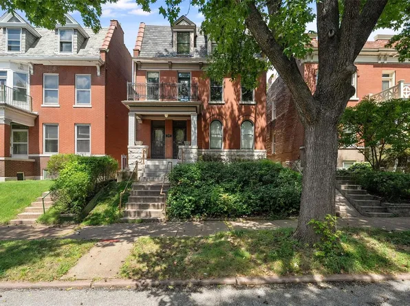 3441 Crittenden St, Saint Louis, MO 63118