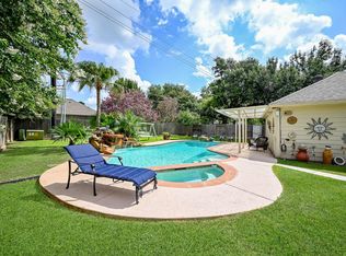 17518 Rustling Aspen Ln, Houston, TX 77095