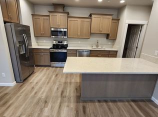 14916 Canyon Rd E, Puyallup, WA 98375