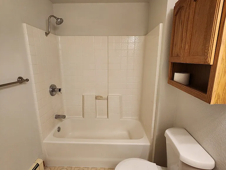 284 Diamond Dr #B — Photo 8