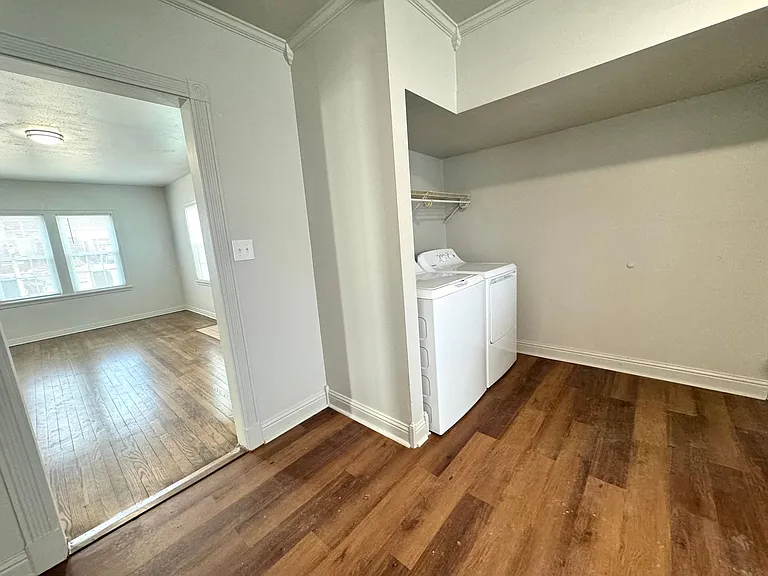1015 N Delaware Pl — Photo 9