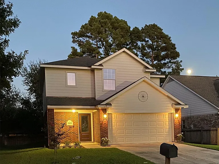 6894 Stillwater Dr — Photo 9