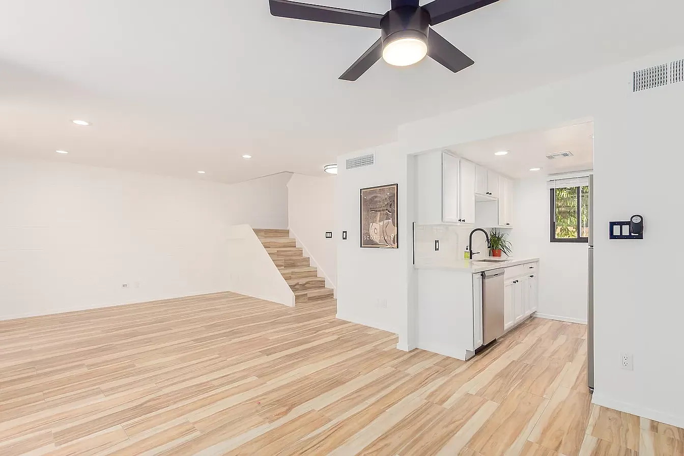 2 bed, 1.5 bath, 1114 sqft, $2,495 — Photo 1