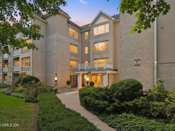 2 Homestead Ln Unit 209