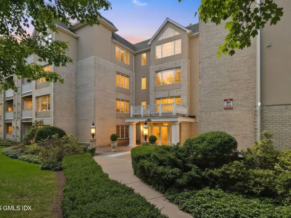 2 Homestead Ln Unit 209, Greenwich, CT 06831