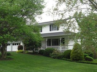 875 Rosewood Ter, Endwell, NY 13760