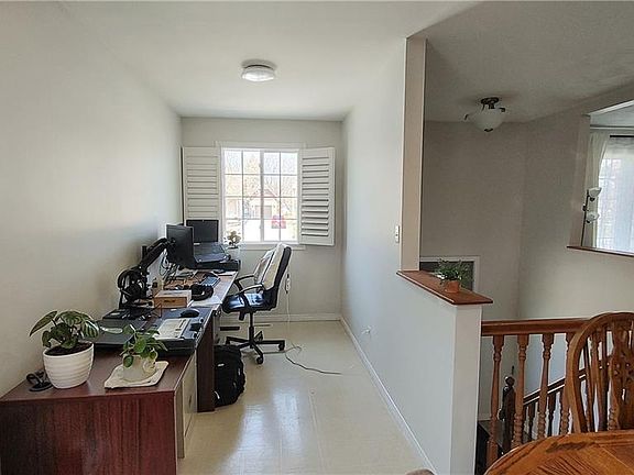 5th image of 528 Ontario St